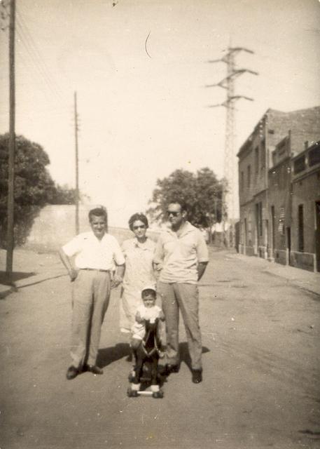 1962.  Carretera Antiga de València. Fons Isabel i Angel Pérez