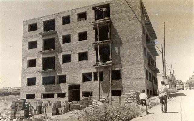 1961.  Carrer Pérez Galdós.  Fons: Juan Torres