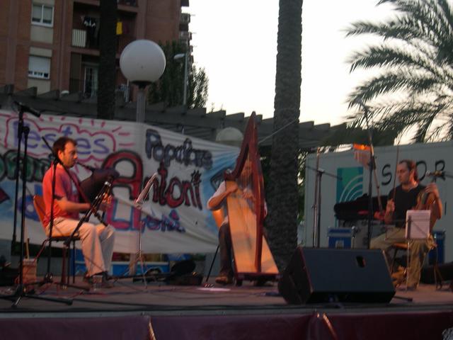 Festival Folk Torre Mena