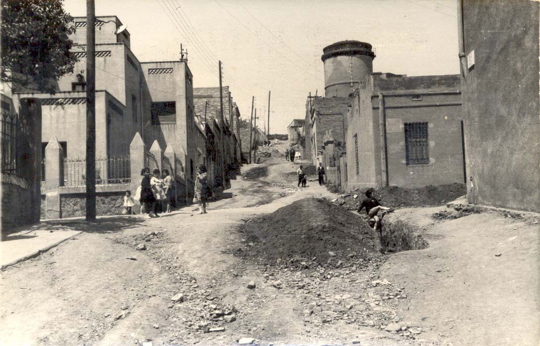 Anys 50. Carrer La Pau